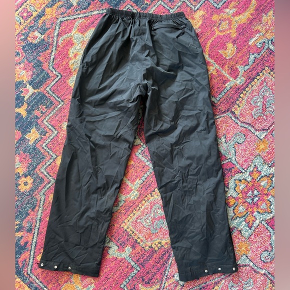 Nike | Women’s Black Nike Golf Storm Fit Pull On Rain Pants, Snap Hem, size M - Picture 5 of 15